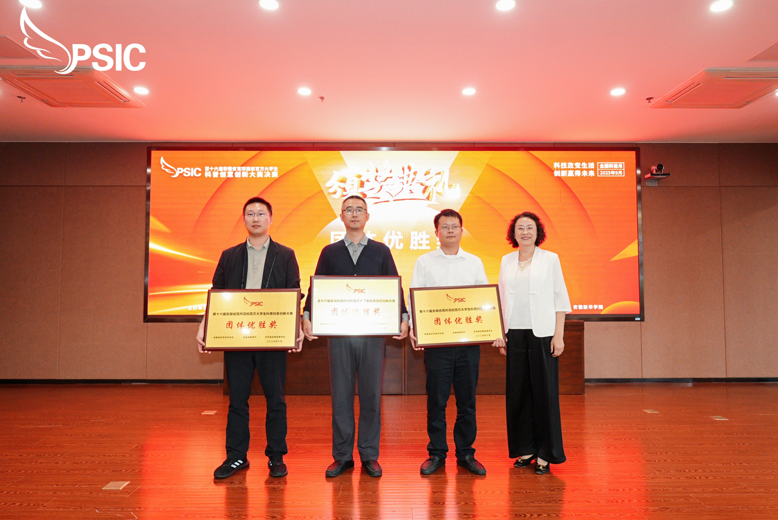 BCE4976B-58A6-457C-A3F7-BF62EAF0270A-65816-0000177AE8E15F84.jpg BCE4976B-58A6-457C-A3F7-BF62EAF0270A-65816-0000177AE8E15F84.jpg